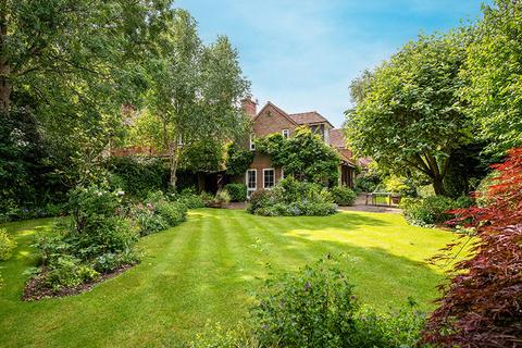 7 Inverforth Close, London, NW3 7EX