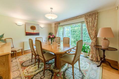 7 Inverforth Close, London, NW3 7EX