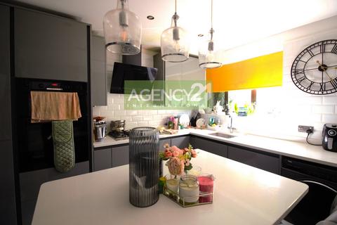 3 bedroom house for sale, Boleyn Road, East Ham, E6