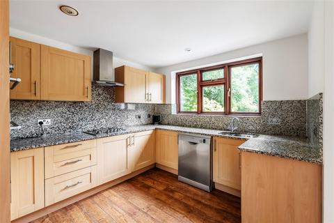 Five Oaks Broad Lane, Newdigate, Dorking, RH5 5AT