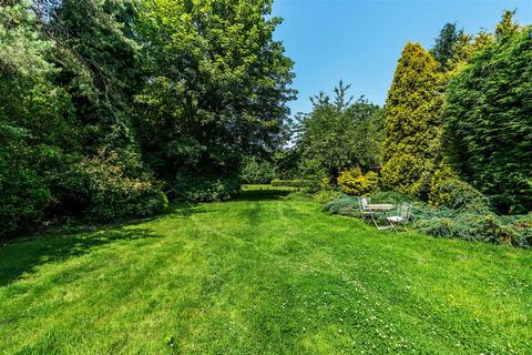Five Oaks Broad Lane, Newdigate, Dorking, RH5 5AT