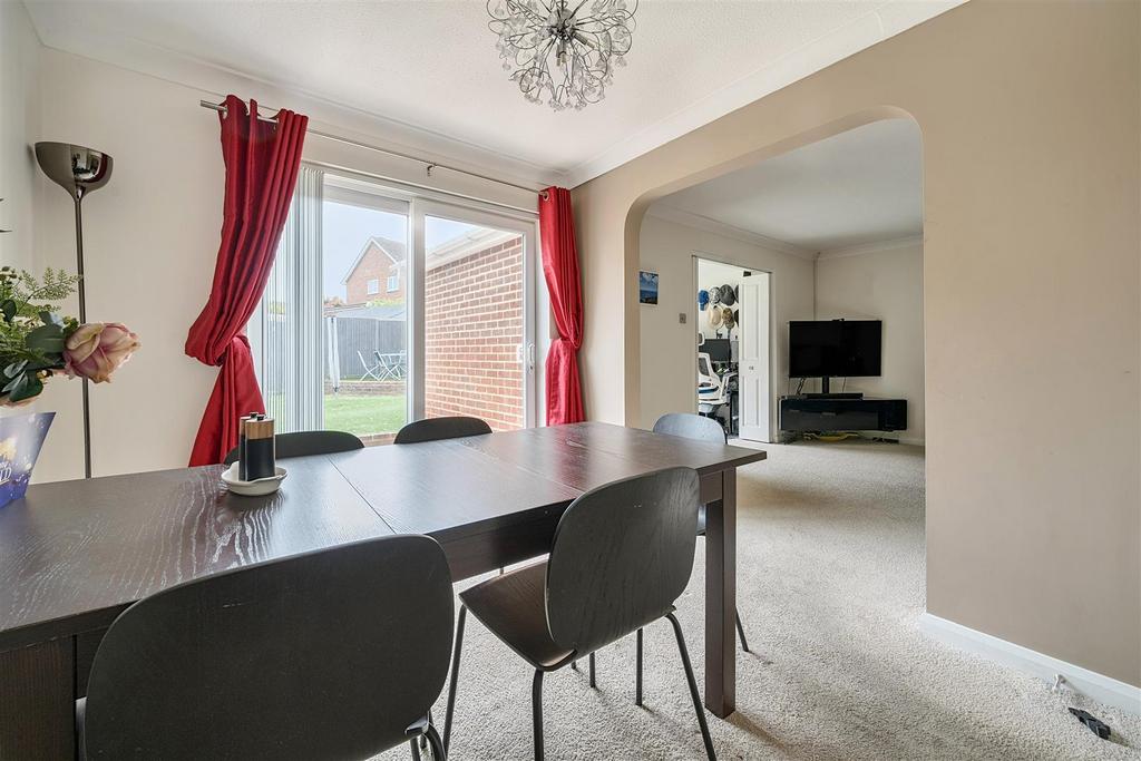 Living/Dining Room