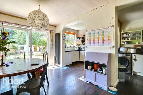 156 Sturge Avenue, London, E17 4LE