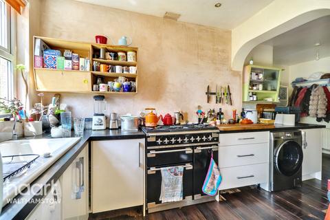 156 Sturge Avenue, London, E17 4LE
