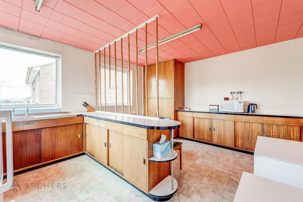 1 Barnfield Ave(Interior)(8of17).jpg