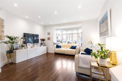 Park View Gardens, London, NW4