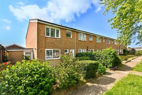 14 Hever Close, Eastbourne, BN23 7JR