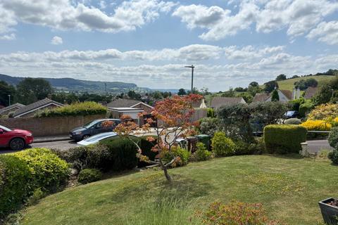 2 bedroom detached bungalow for sale, Glynfield Rise, Ebley, Stroud
