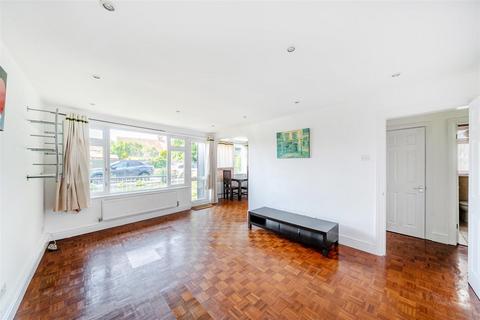 9 Claire Gardens, Stanmore, HA7 4EH
