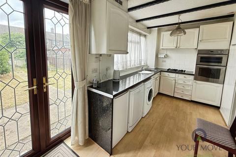 3 bedroom terraced house for sale, Church Manorway, London SE2