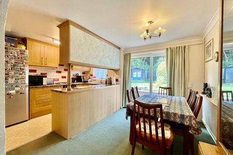 53 Bishopstone, Bradville, Milton Keynes, MK13 7DG
