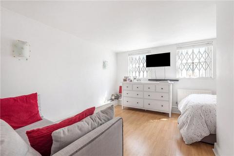 Studio for sale, Bermondsey Square, London, SE1