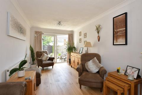 19 Bromfords Close, Wickford, SS12 0PN