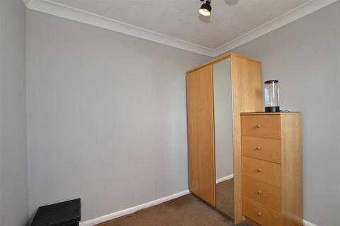 19 Bromfords Close, Wickford, SS12 0PN