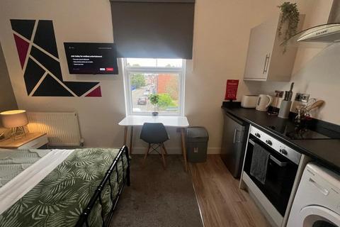1 bedroom in a house share to rent, Peet Street, Derby DE22
