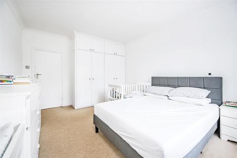 2 bedroom apartment for sale, Warwick Lodge, Mill Lane, London NW2