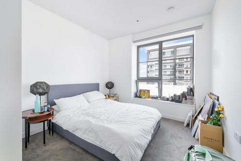 2 bedroom flat for sale, Douglass Tower, 9 Goodluck Hope Walk, London, E14
