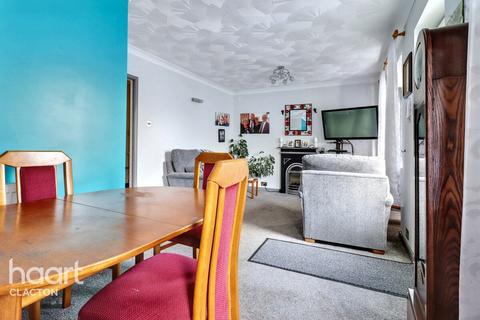 3 bedroom detached bungalow for sale, Lodge Road, Harwich