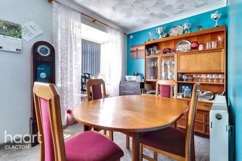 3 bedroom detached bungalow for sale, Lodge Road, Harwich
