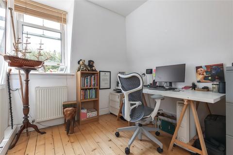 14 Braid Crescent, Edinburgh, EH10 6AU