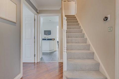 4 bedroom detached house for sale, Nesbit Close, Wickford, SS12