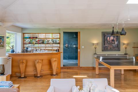 undefined, Mill Hill Village NW7