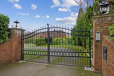 undefined, Cuttinglye Road, Crawley Down, RH10