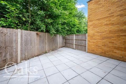 39 Dickensons Lane, London, SE25 5HS