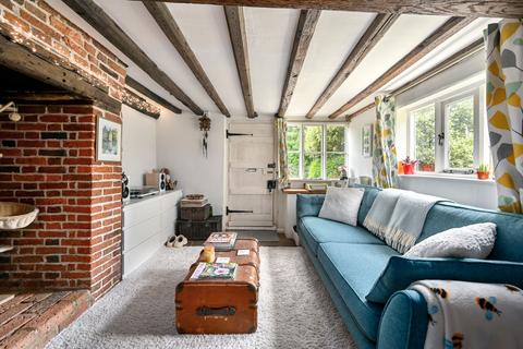 3 bedroom cottage for sale, The Street, Ashford TN27