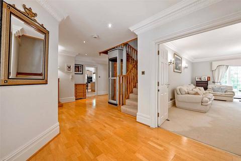 6 bedroom detached house for sale, St. Leonards Hill, Windsor, Berkshire, SL4