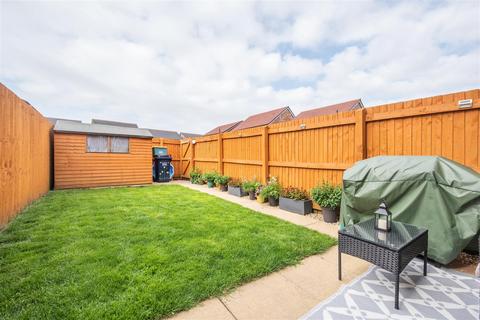 20 Carr Lane, Farington, Leyland, PR25 3RD