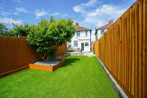 2 bedroom semi-detached house for sale, Bulverhythe Road, St. Leonards-On-Sea