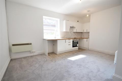 Studio to rent, York Place, Brighton
