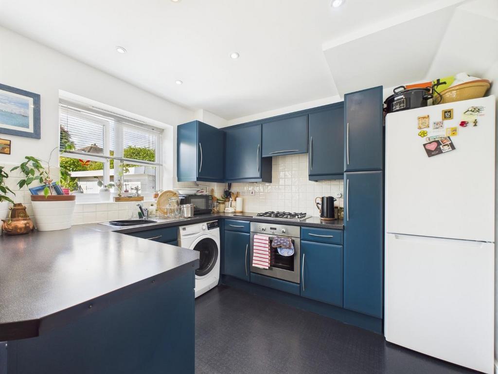 CAM01268 G0-PR0355-STILL006.jpg