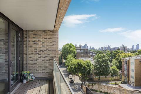 1 bedroom apartment for sale, Kingsland High Street, London, E8