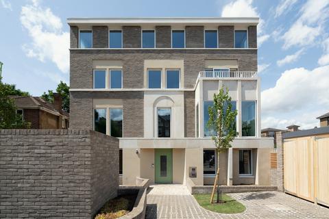 undefined, Manor Park II, Manor Park, London SE13