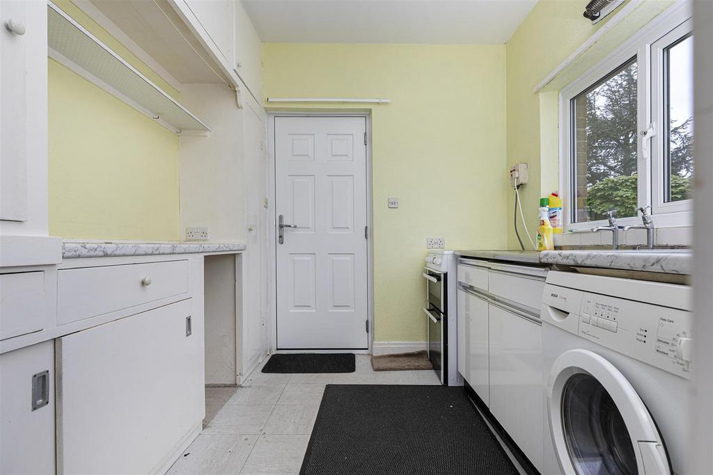 Bramleys Estate Agents - Lumb Lane - Almondbury (3