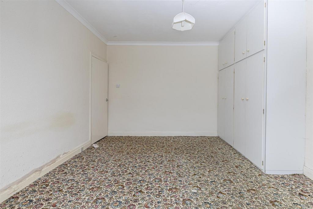 Bramleys Estate Agents - Lumb Lane - Almondbury (2