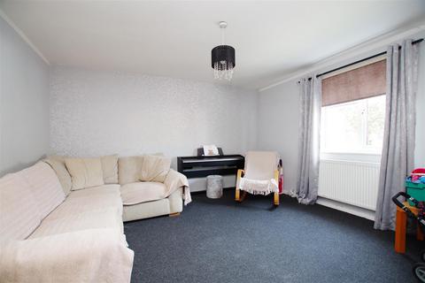 29 Bosham Close, Toothill, Swindon, SN5 8JW