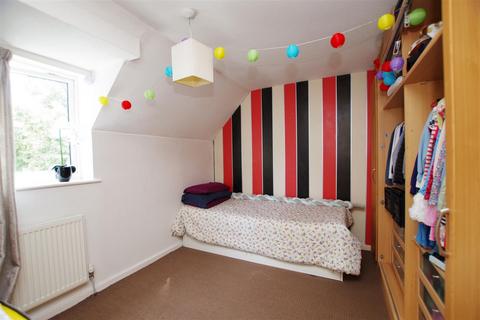 29 Bosham Close, Toothill, Swindon, SN5 8JW