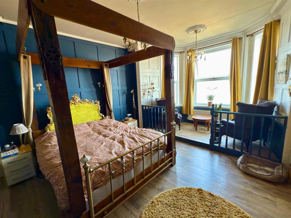 Master Bedroom Private Living Area.jpg