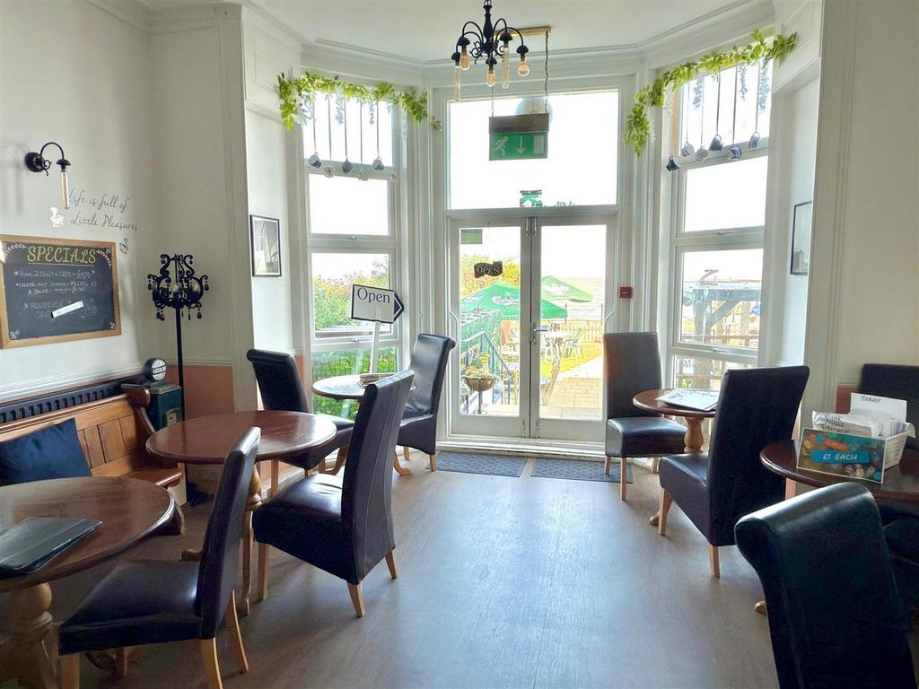 Tearooms Door To Seafront.jpg