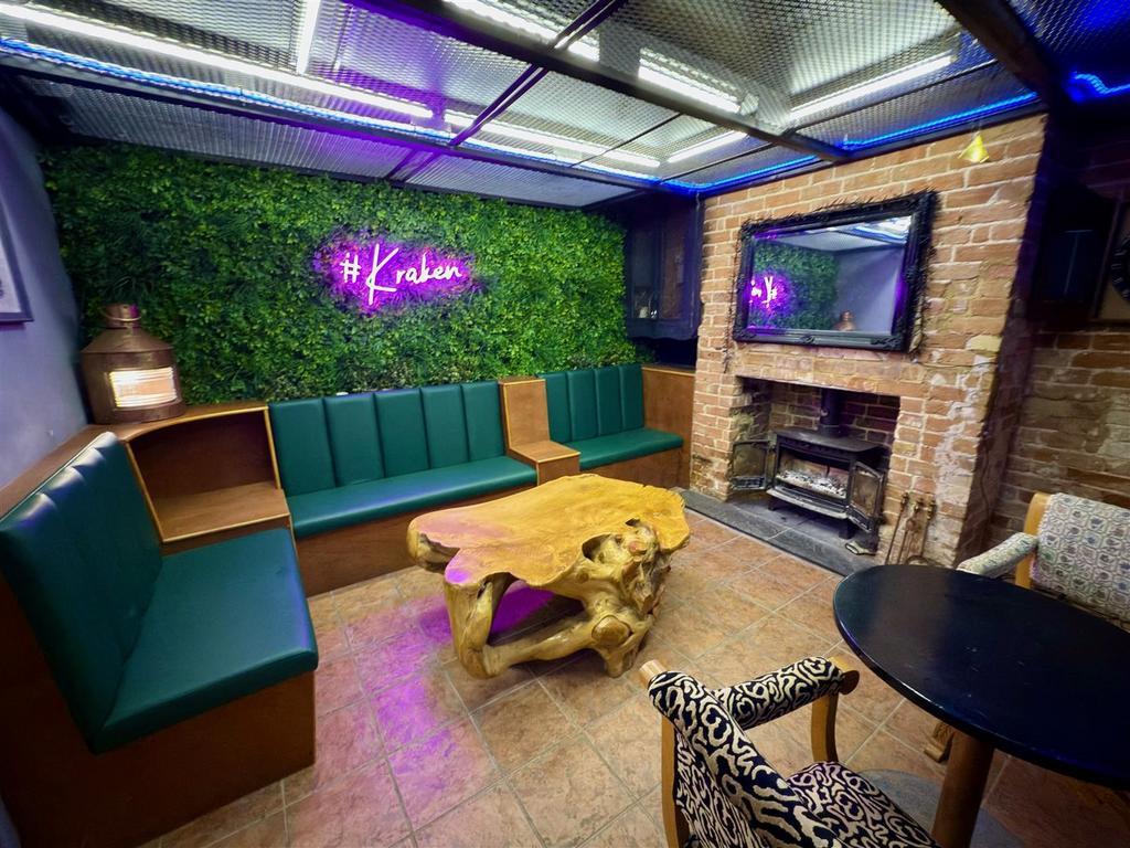 Seating Area Bar.jpg