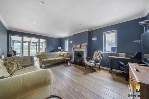 4 bedroom end of terrace house for sale, Waterside Mews, Guildford GU1