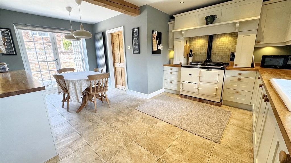 Dining Kitchen