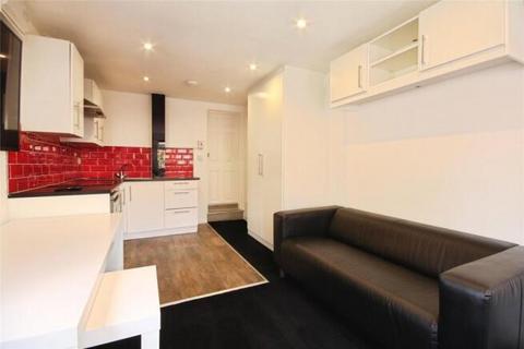 1 bedroom cottage to rent, The Avenue,  Ascot,  SL5