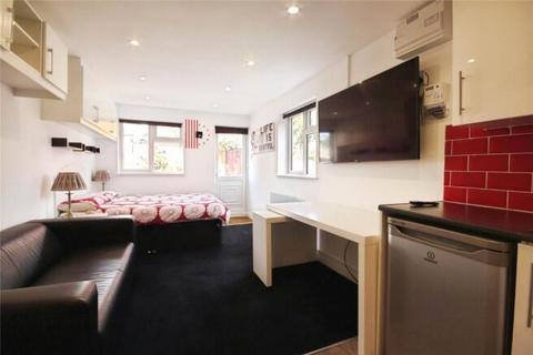 undefined, The Avenue,  Ascot,  SL5