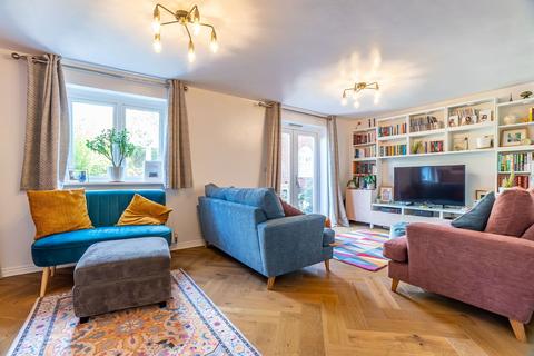 4 bedroom detached house for sale, Swift Way, Wixams