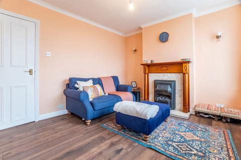 3 bedroom cottage for sale, High Road, Cotton End - COMPLETE CHAIN
