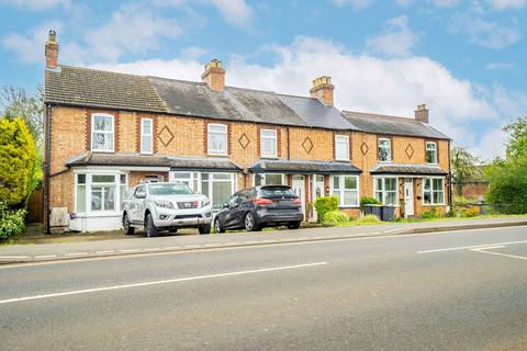 3 bedroom cottage for sale, High Road, Cotton End - COMPLETE CHAIN